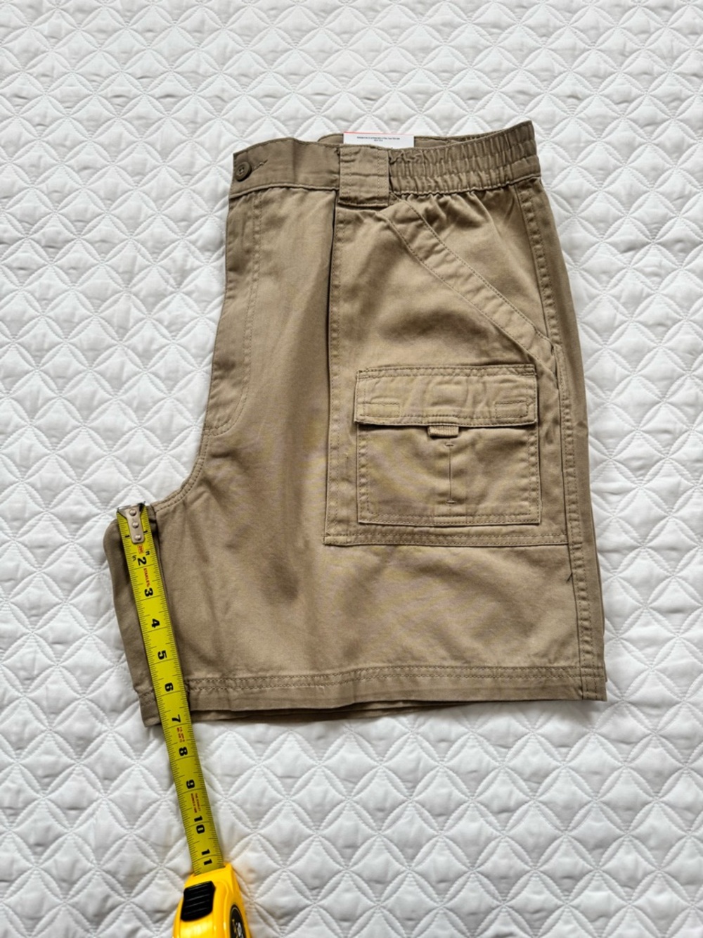 NWT St. John's Bay 100% Cotton Tan Hiking Cargo 7" Inseam Shorts Size 44 - Picture 6 of 13